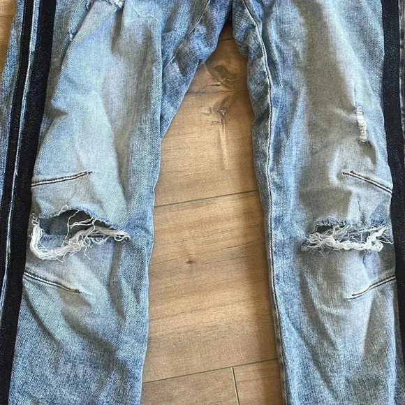 4/$25 Forever 21 Men Distressed Striped Jeans Sz 30 - Picture 5 of 7